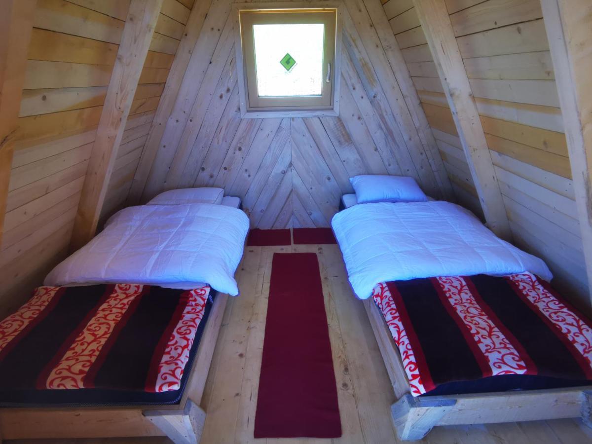 Glamping Mm Hotel Muta Buitenkant foto