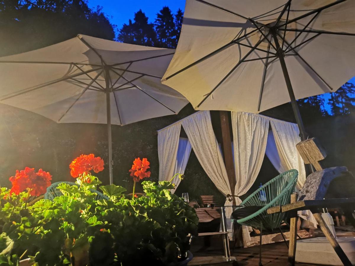 Glamping Mm Hotel Muta Buitenkant foto